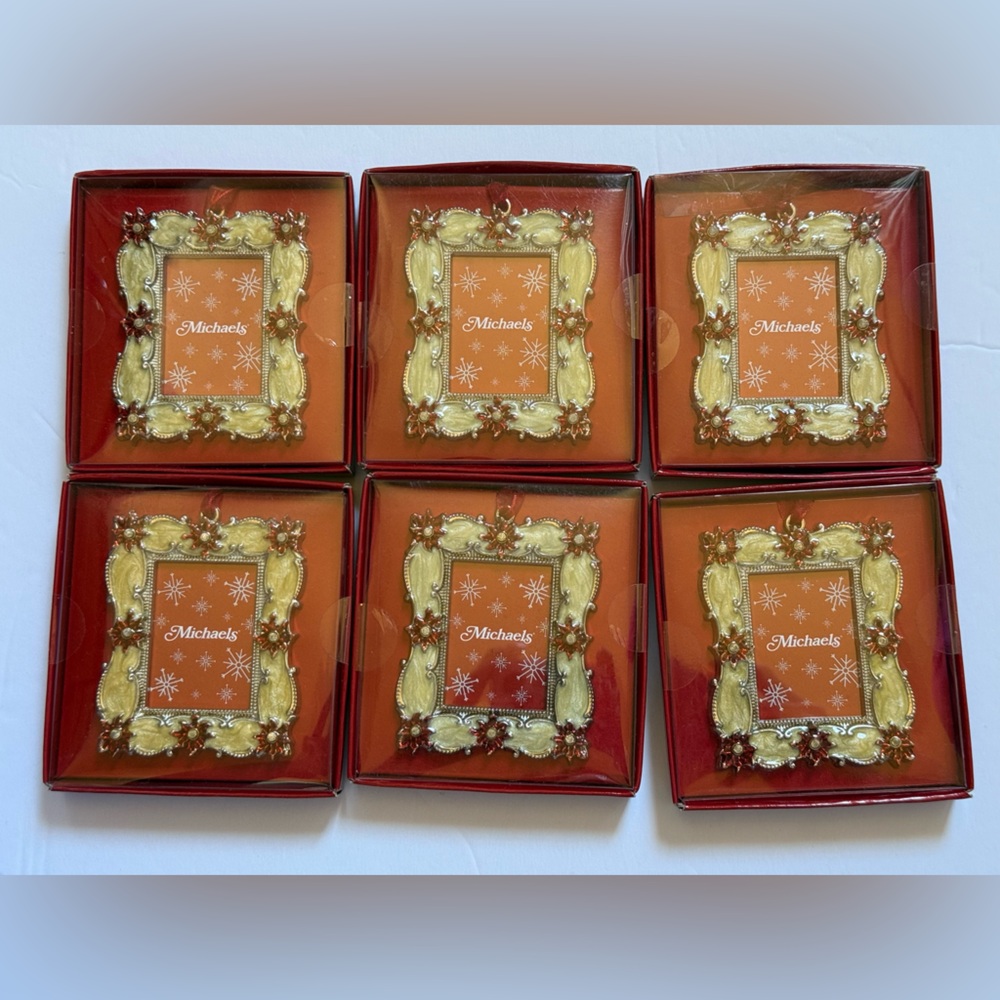 Michaels Christmas Picture Frame Ornaments - Picture 5 of 5